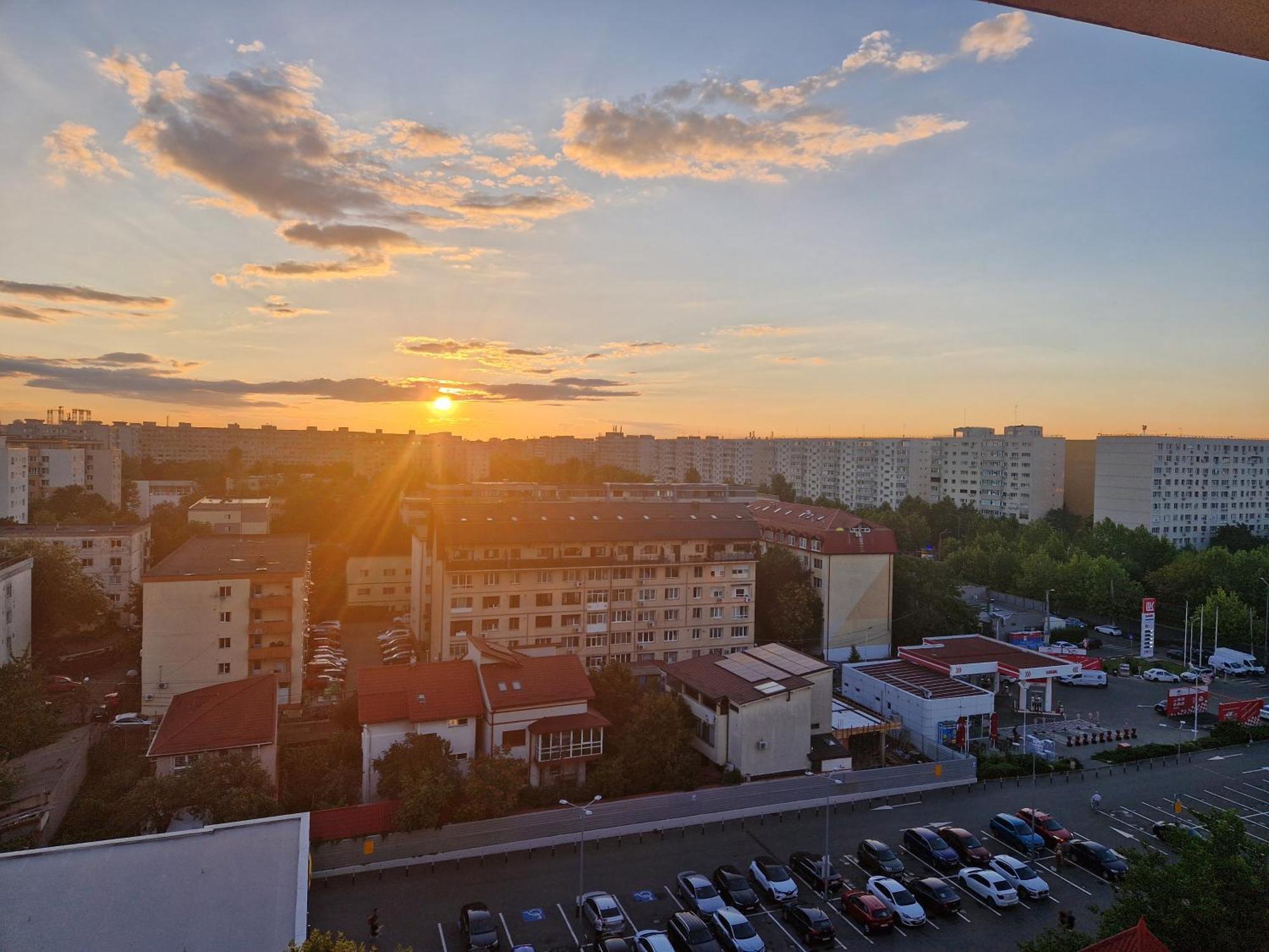 Irema Sunset View Studio Pallady Bucharest Luaran gambar
